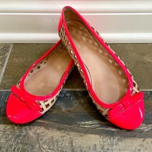 Kate Spade•Size 5M•Ballet Flats•Tan Leather Lattice/Coral-Orange Patent Leather